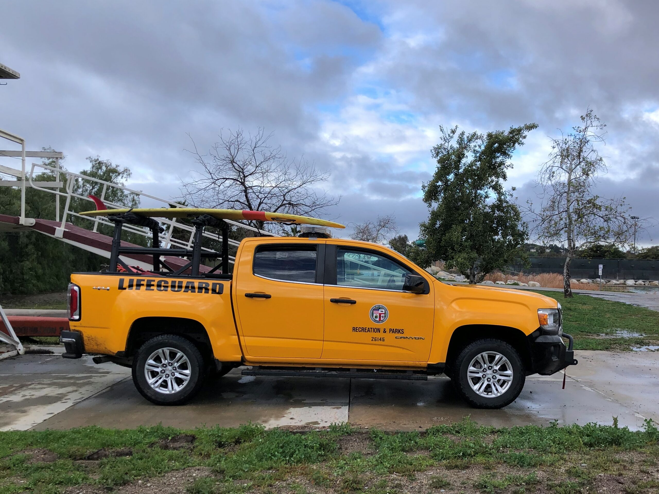 Touch-a-Truck Event Saturday April 1, 2023 Family Friendly Free Family Event Free Family Activities Free Family Fun Discovery Cube Los Angeles free family event free family activities near me free family fun near me free family events near me free family activities fun free family activities